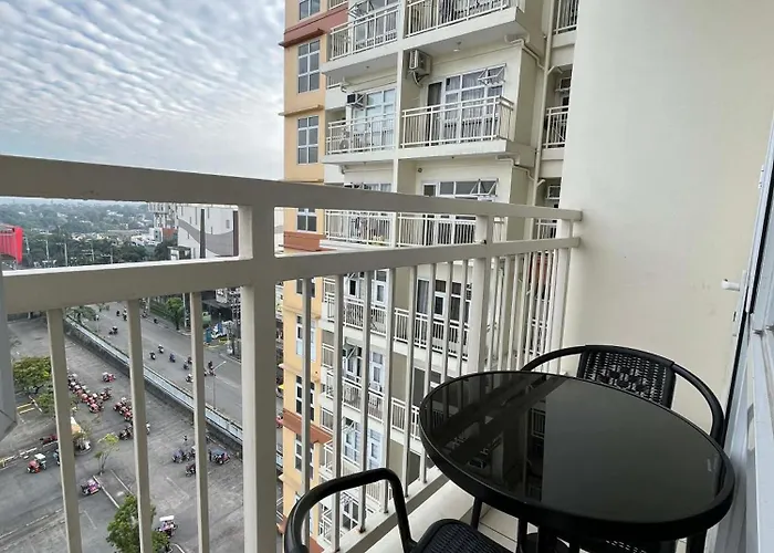 Rq Stays! At Milan Residenze Fairview Manila